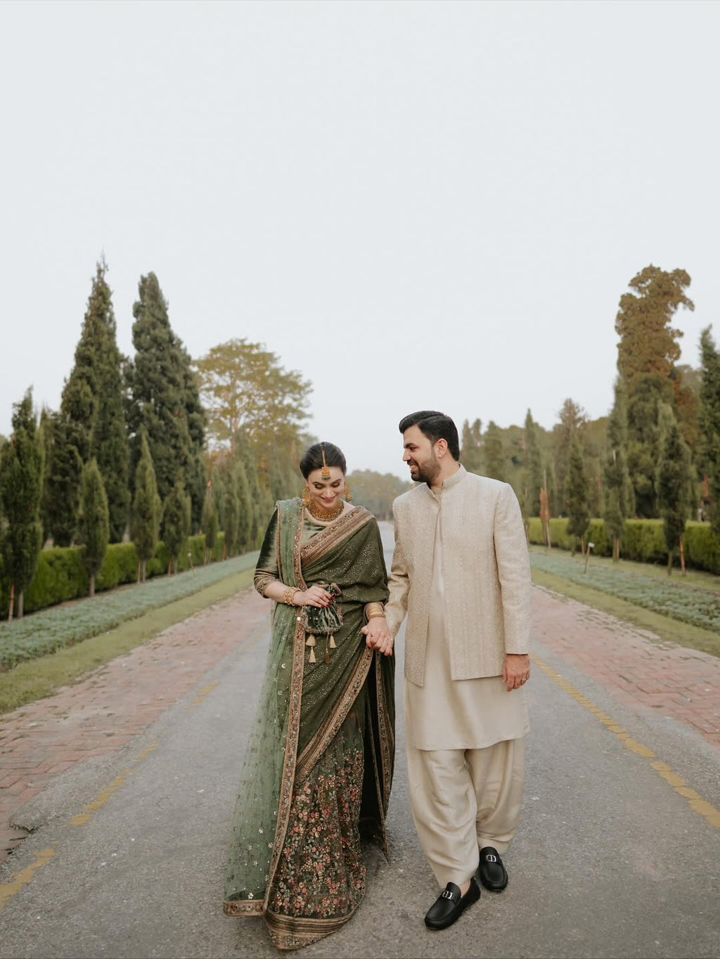 RAJ GHARANA OLIVE PRESETS ( WEDDING &PRE WEDDING )